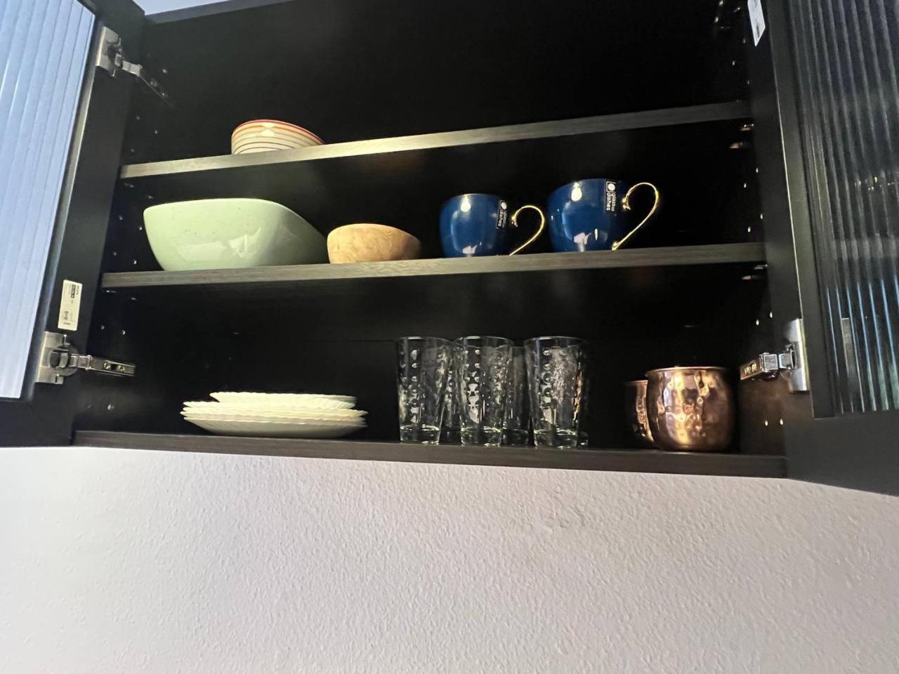 Stylish 2-Room Apartment With Balcony Next To East Side Gallery 베를린 외부 사진