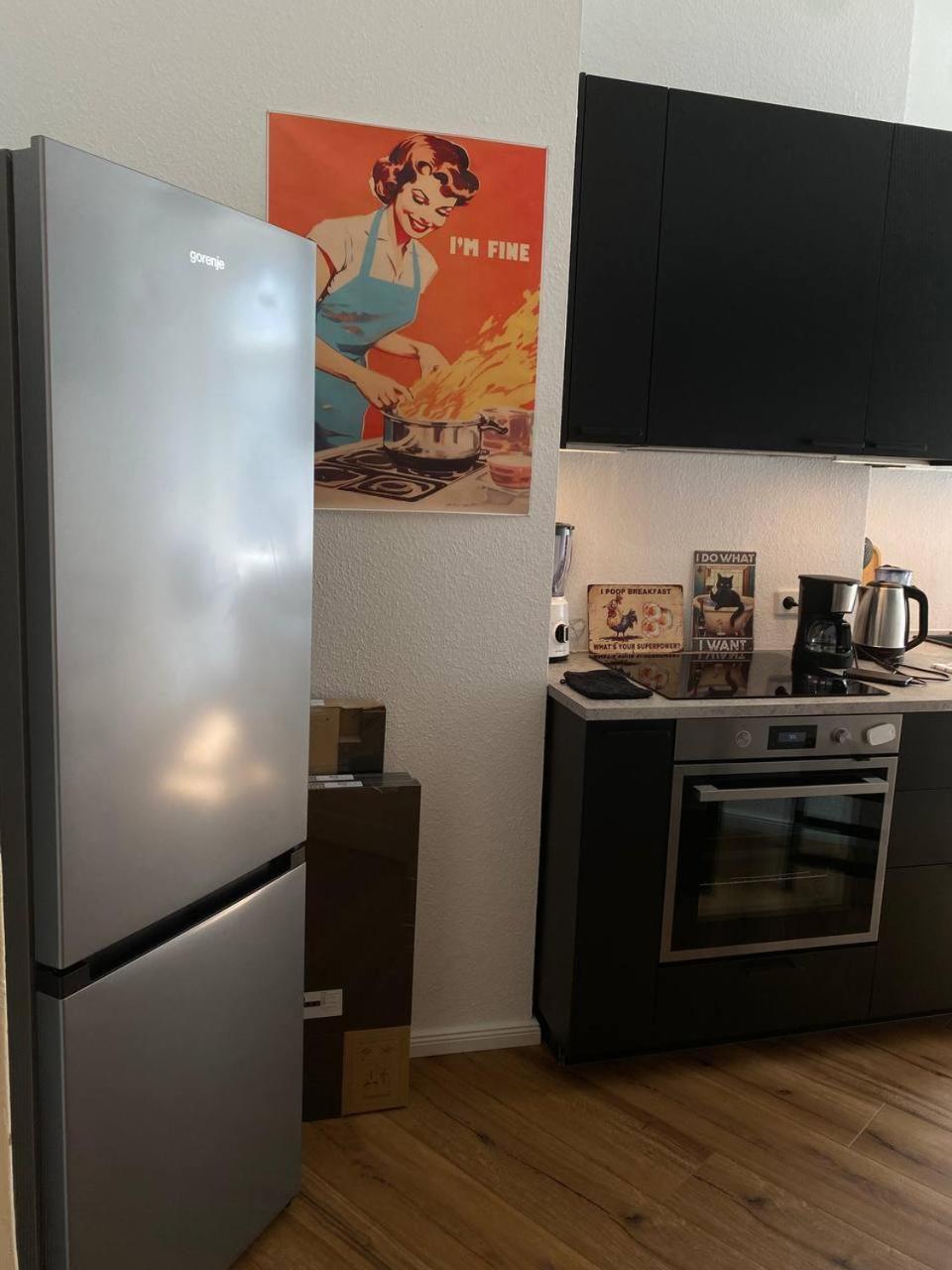 Stylish 2-Room Apartment With Balcony Next To East Side Gallery 베를린 외부 사진